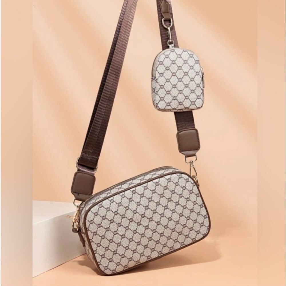 Geometric Graphic SquareBag With Coin Case NWT